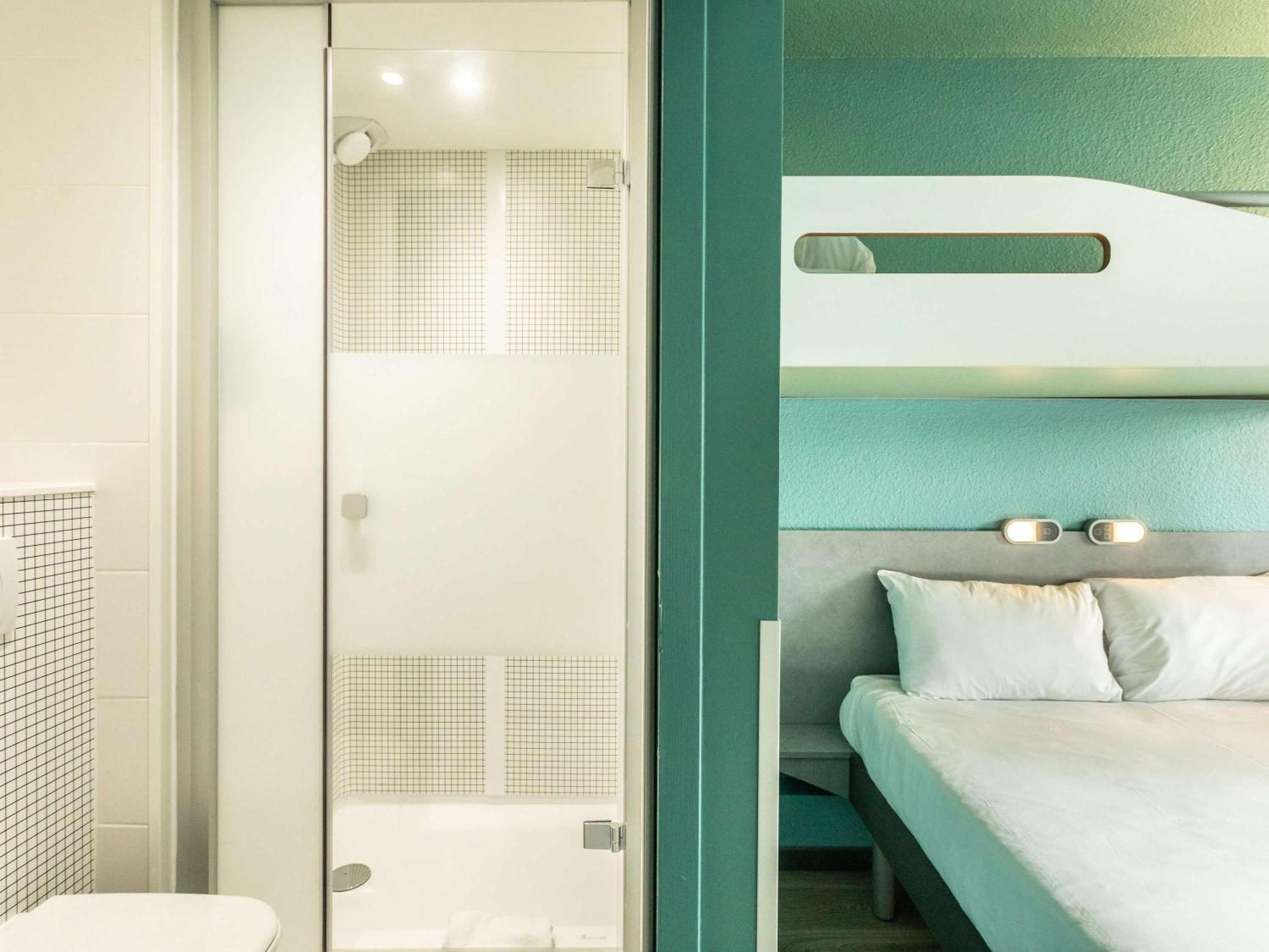 Ibis Budget Bourges Bagian luar foto